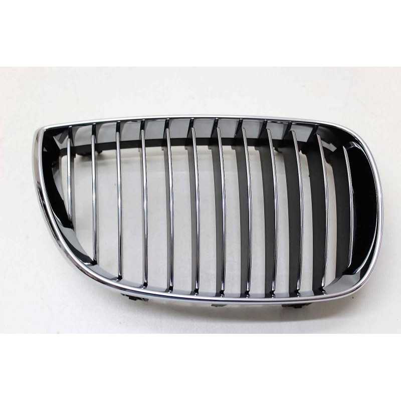 Grille de calandre Droit Bmw serie 1 E87 1902001 Grille de calandre Droit Bmw serie 1 E87 1902001