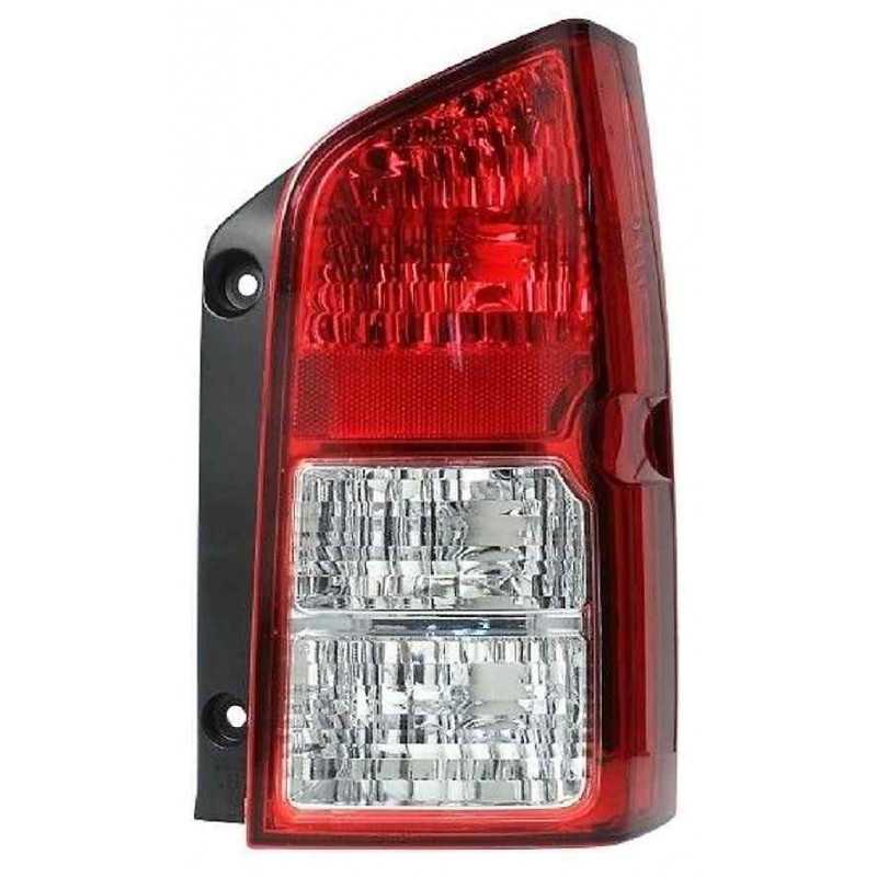 Feu arrière droit Nissan Pathfinder de 01/05 à 12/12
