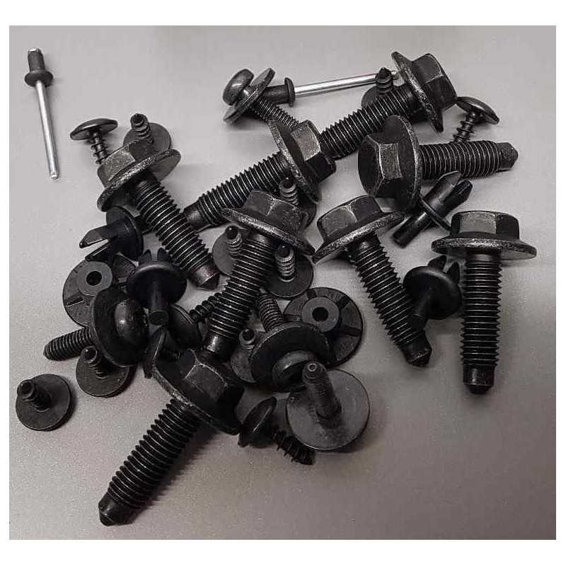 1 jeu clips, fixations pare-chocs Vw Golf 7 et Golf estate 7 5G0898623