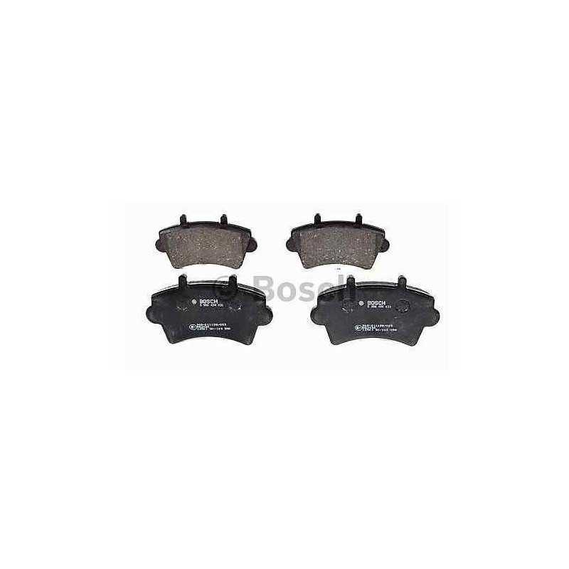 Jeu de 4 plaquettes de frein avant Bosch Nissan Interstar Opel Movano Renault Master2 0 986 494 031 Jeu de 4 plaquettes de frein avant Bosch Nissan Interstar Opel Movano Renault Master2 0 986 494 031