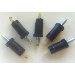 5 clips Fixations cache moteur...