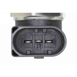 Capteur, pression de carburant BOSCH pour Bmw Série 1 E87 Série 3 E46 Série 5 E61 X3 E83 X5 E53 X6 E71/72
