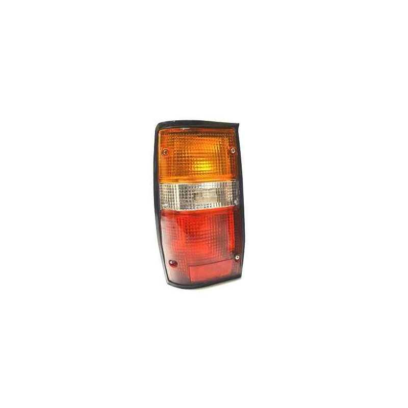 Feu arrière gauche Mitsubishi L200 1987 a 1992